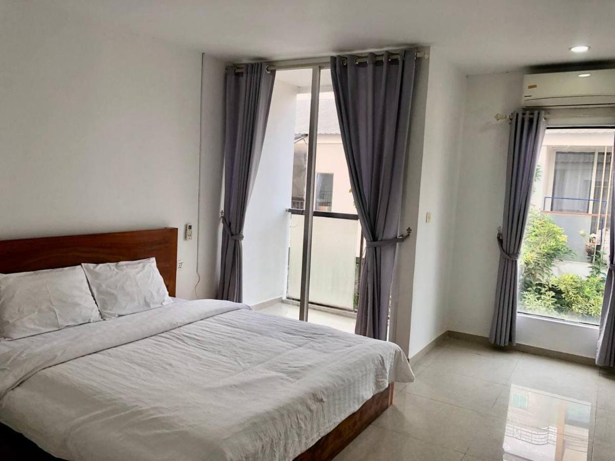 Bk Hotel Phnom Penh Exterior foto